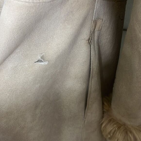 SHEARING REAL FUR LINED COAT SIZE M - Picture 4 of 16
